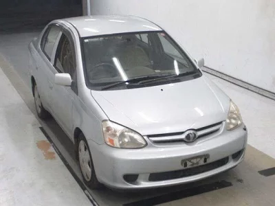 Toyota PLATZ