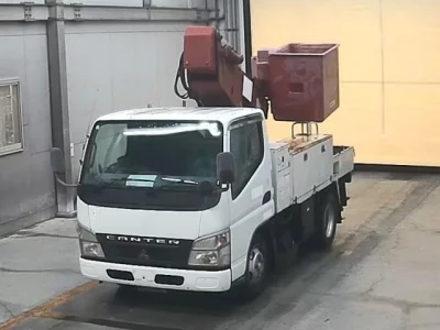 Mitsubishi CANTER  с аукциона в Японии