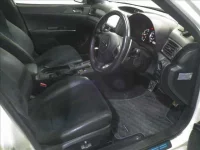 Subaru IMPREZA лот № 4400 оценка 4  с аукциона в Японии 3