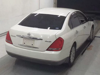 Nissan TEANA