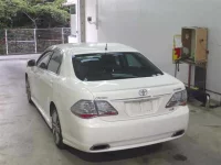 Toyota CROWN лот № 292 оценка R  с аукциона в Японии 1