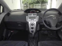 Toyota VITZ лот № 285 оценка 3  с аукциона в Японии 5