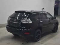 Toyota HARRIER лот № 70251 оценка 4  с аукциона в Японии 4
