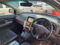 Toyota HARRIER лот № 70251 оценка 4  с аукциона в Японии 2