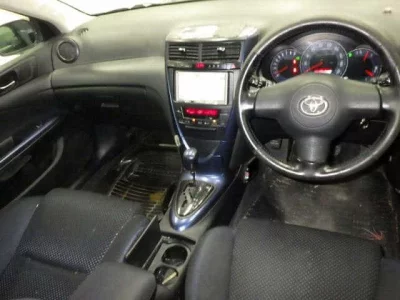 Toyota CALDINA  с аукциона в Японии