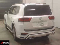 Toyota LAND CRUISER лот № 2120 оценка 5  с аукциона в Японии 1