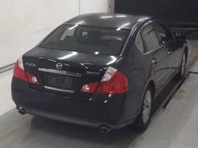 Nissan FUGA  с аукциона в Японии