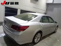 Toyota CROWN лот № 9209 оценка 3.5  с аукциона в Японии 4