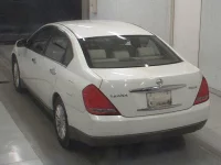 Nissan TEANA лот № 5712 оценка R  с аукциона в Японии 1