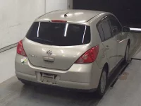 Nissan TIIDA лот № 5711 оценка R  с аукциона в Японии 3