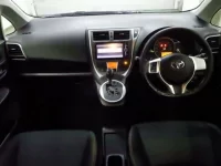 Toyota RACTIS лот № 3650 оценка 3.5  с аукциона в Японии 2