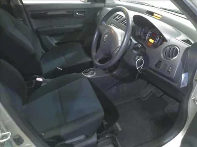 Suzuki SWIFT  с аукциона в Японии