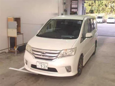 Nissan SERENA  с аукциона в Японии