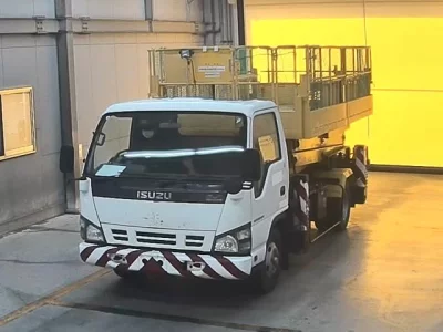 Isuzu ELF  с аукциона в Японии