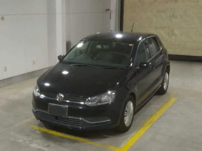 Volkswagen POLO  с аукциона в Японии