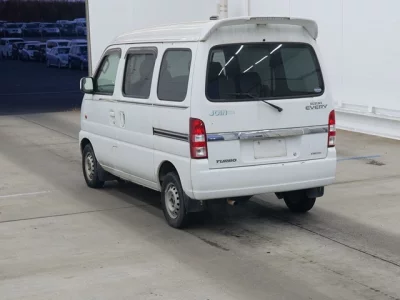 Suzuki EVERY  с аукциона в Японии