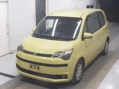 Toyota SPADE  с аукциона в Японии