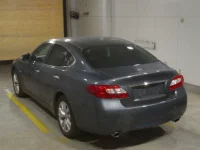 Nissan FUGA лот № 2063 оценка 3.5  с аукциона в Японии 1