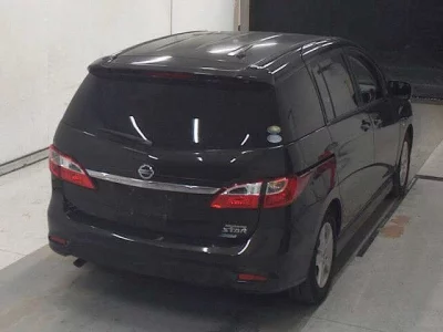 Nissan LAFESTA  с аукциона в Японии