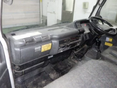 Isuzu ELF  с аукциона в Японии