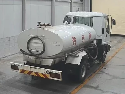 Isuzu FORWARD  с аукциона в Японии