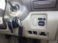 Toyota HARRIER лот № 1086 оценка 4  с аукциона в Японии 5