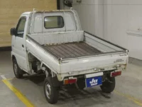 Suzuki CARRY TRUCK лот № 2076 оценка R  с аукциона в Японии 1