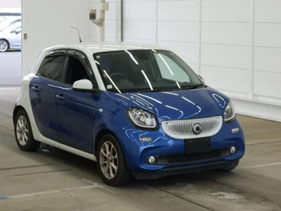 Smart FORFOUR  с аукциона в Японии