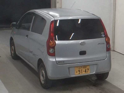 Daihatsu MIRA  с аукциона в Японии