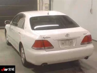 Toyota CROWN лот № 4435 оценка 3.5  с аукциона в Японии 1