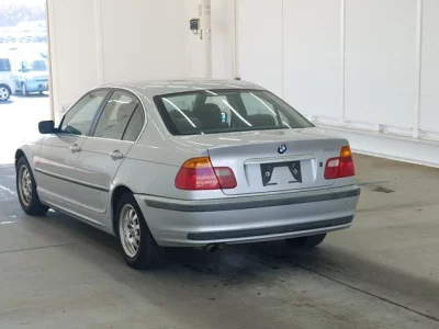 BMW 3-Series  с аукциона в Японии