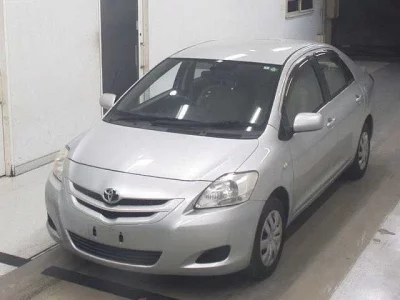 Toyota BELTA  с аукциона в Японии