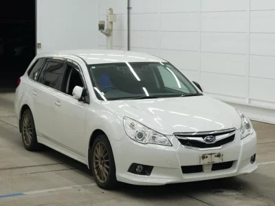 Subaru LEGACY  с аукциона в Японии