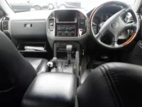 Mitsubishi PAJERO лот № 7081 оценка 3.5  с аукциона в Японии 2