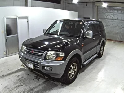 Mitsubishi PAJERO  с аукциона в Японии