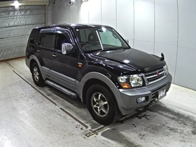 Mitsubishi PAJERO  с аукциона в Японии