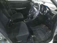 Suzuki SWIFT лот № 4497 оценка 3.5  с аукциона в Японии 3