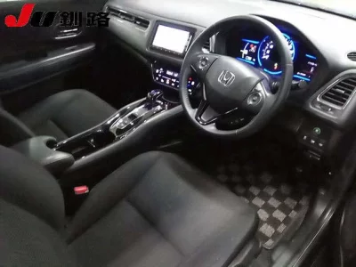 Honda VEZEL  с аукциона в Японии