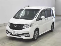 Honda STEP WAGON лот № 10209 оценка 3  с аукциона в Японии 3