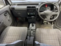 Mitsubishi MINICAB VAN лот № 2973 оценка RA  с аукциона в Японии 4