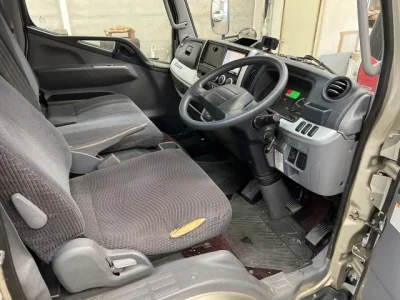 Mitsubishi CANTER  с аукциона в Японии