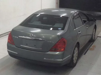 Nissan TEANA