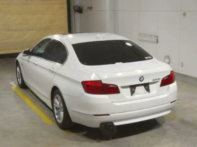 BMW 5-Series  с аукциона в Японии