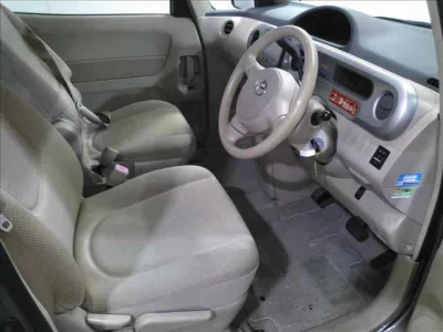 Toyota PORTE  с аукциона в Японии