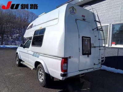 Nissan DATSUN PICKUP