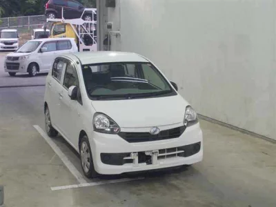 Daihatsu MIRA E S  с аукциона в Японии