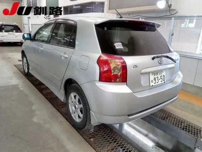 Toyota COROLLA RUNX  с аукциона в Японии