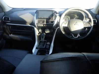 Mitsubishi ECLIPSE CROSS  с аукциона в Японии