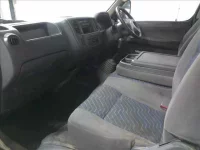 Nissan CARAVAN VAN лот № 4525 оценка R  с аукциона в Японии 2