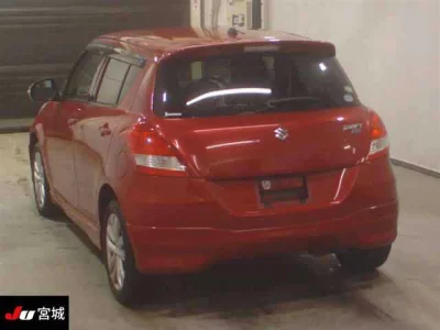 Suzuki SWIFT  с аукциона в Японии